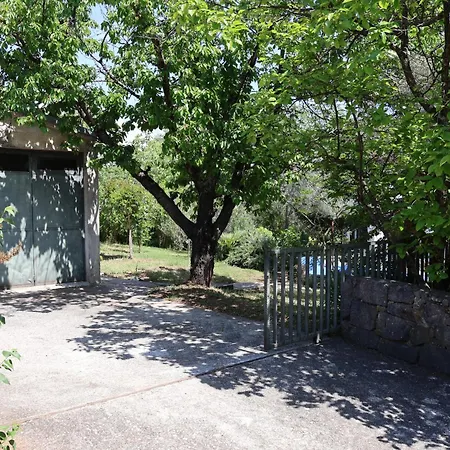 度假居 Summer House - Adonis