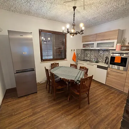 펜션 Summer House - Adonis *